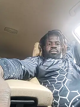 Snapshot of Aliesesay1 chatting on February 2026 07:04:02 PM Aliesesay1 online show from February 2026 07:04:02 PM