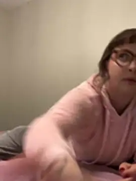 bunnionline online show from February 2026 06:28:02 AM