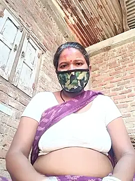 Snapshot of Kirti_sacsena chatting on April 2026 09:14:01 AM Kirti sacsena online show from April 2026 09:14:01 AM