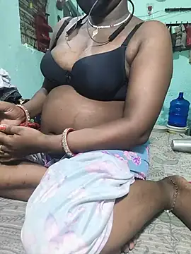 PRIYAGOYAL online show from July 2026 10:40:01 AM