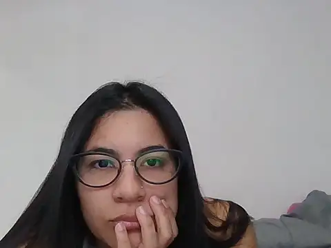 Agusgold22 online show from March 2026 02:01:01 PM