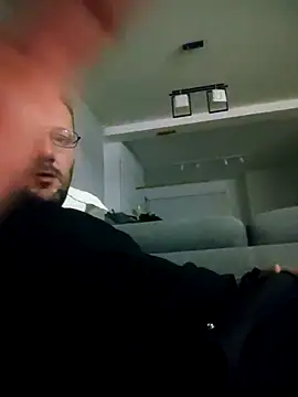 defaktor online show from February 2026 09:11:01 PM