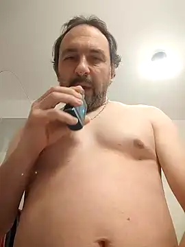 Snapshot of Luluberlu04 chatting on February 2026 12:03:01 AM Luluberlu04 online show from February 2026 12:03:01 AM