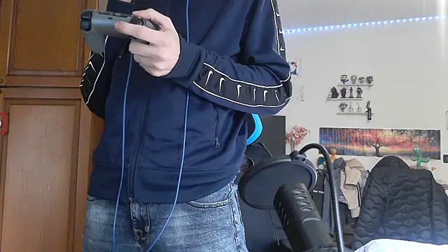 Snapshot of maestroboris95 chatting on February 2026 01:04:02 PM maestroboris95 online show from February 2026 01:04:02 PM