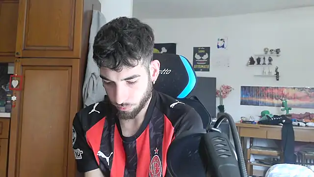 Snapshot of maestroboris95 chatting on February 2026 12:25:01 PM maestroboris95 online show from February 2026 12:25:01 PM