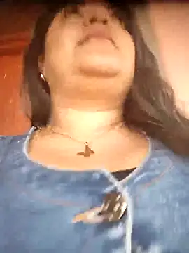 tania queen online show from February 2026 09:38:01 PM