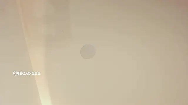 Nioki  online show from March 2026 04:06:02 AM