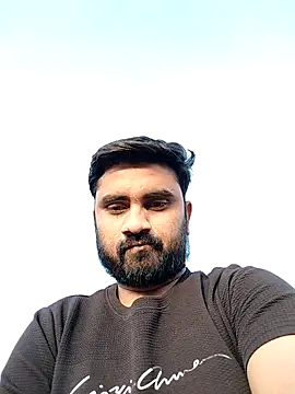 loyalboy 0052 online show from April 2026 11:58:01 AM