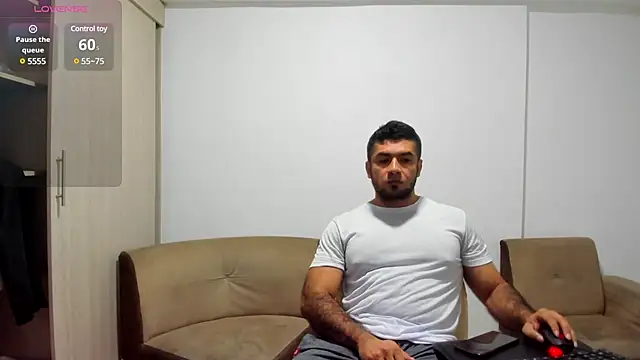 jhustin marcius online show from February 2025 11:04:02 PM