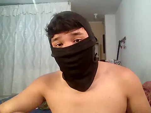 Snapshot of FernandoHot67 chatting on February 2026 03:17:01 AM FernandoHot67 online show from February 2026 03:17:01 AM