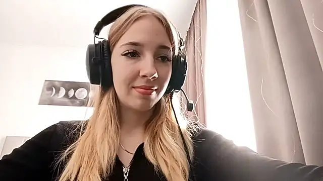 Snapshot of WackyNome chatting on February 2026 07:51:01 AM WackyNome online show from February 2026 07:51:01 AM