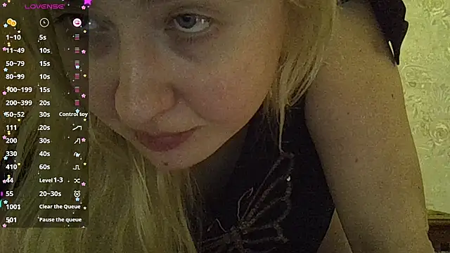 Snapshot of CurvyWild_Lady30 chatting on February 2026 09:46:01 PM CurvyWild Lady30 online show from February 2026 09:46:01 PM