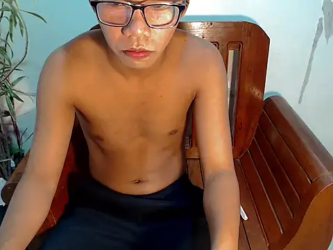 Snapshot of shopiaxox1 chatting on February 2026 06:56:01 AM shopiaxox1 online show from February 2026 06:56:01 AM