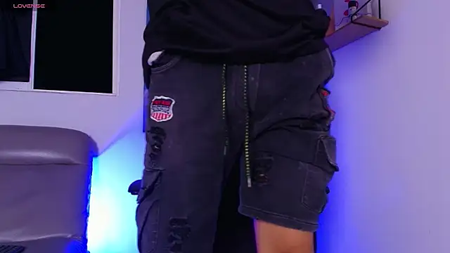 Snapshot of Gael_moon_ chatting on February 2026 04:30:02 AM Gael moon online show from February 2026 04:30:02 AM