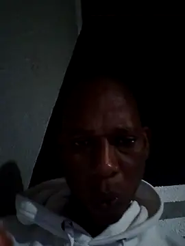 smallt98 online show from February 2026 10:50:01 PM