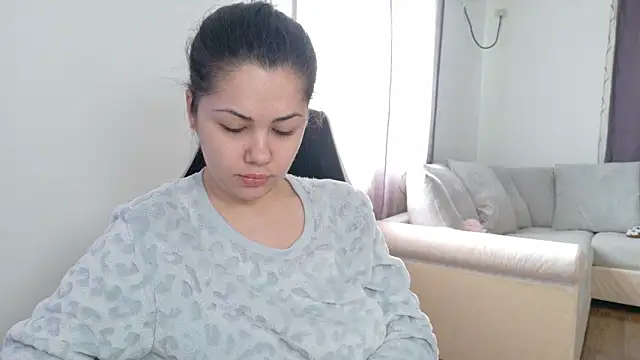 Sofimoon26 online show from March 2026 12:33:01 PM