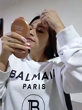 JuliettaArlet online show from April 2026 11:11:01 AM