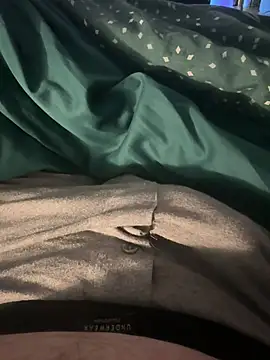 Thomascrtz online show from February 2026 05:21:01 PM