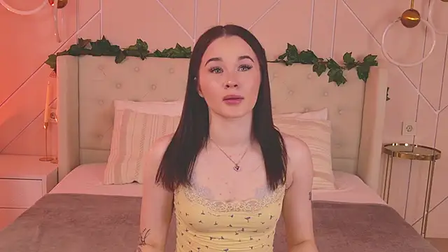 Abigail Forland online show from July 2026 05:10:02 AM