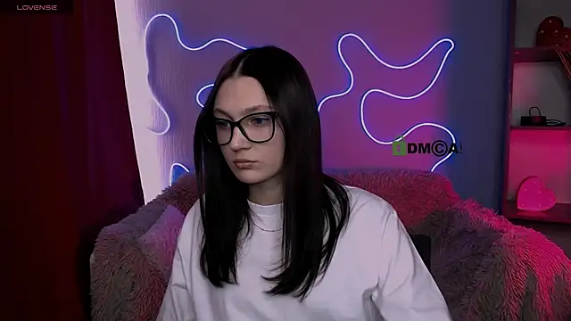 elani grey online show from March 2026 11:39:02 AM