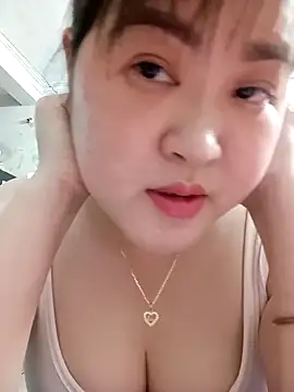 Snapshot of Kee-kimlee chatting on March 2026 09:16:01 AM Kee-kimlee online show from March 2026 09:16:01 AM