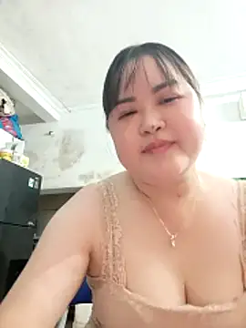 Kee-kimlee online show from April 2026 03:06:01 AM