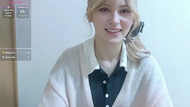 Snapshot of e_ri_ka93 chatting on June 2026 01:31:01 PM e ri ka93 online show from June 2026 01:31:01 PM