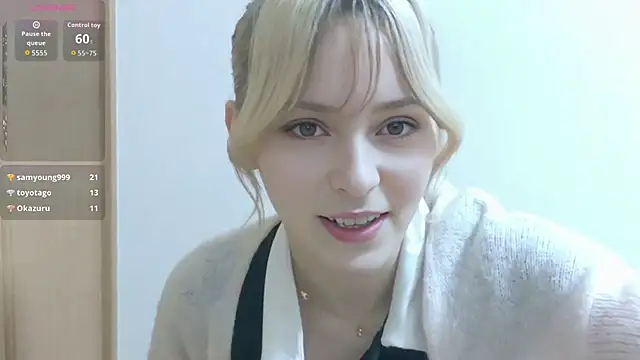 Snapshot of e_ri_ka93 chatting on June 2026 11:54:02 AM e ri ka93 online show from June 2026 11:54:02 AM