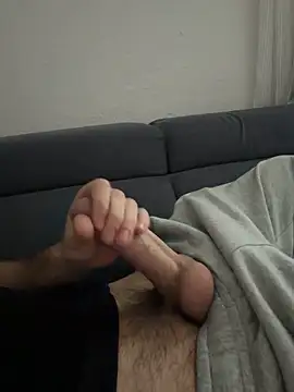 buyukyarak31 online show from April 2026 04:32:02 PM