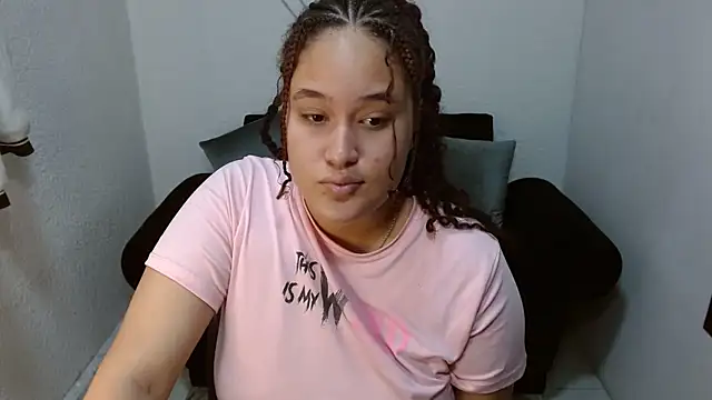 leilanewgirl online show from March 2026 12:50:02 PM