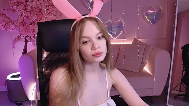 AmyNox online show from February 2026 05:05:02 AM