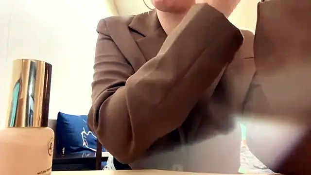 RoseBakeer online show from March 2026 08:11:01 PM