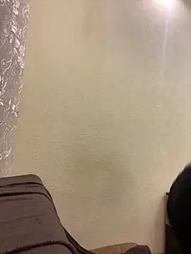 MilaKis online show from February 2026 06:25:01 PM