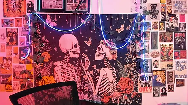 Snapshot of alextop_ chatting on February 2026 10:28:01 PM alextop online show from February 2026 10:28:01 PM