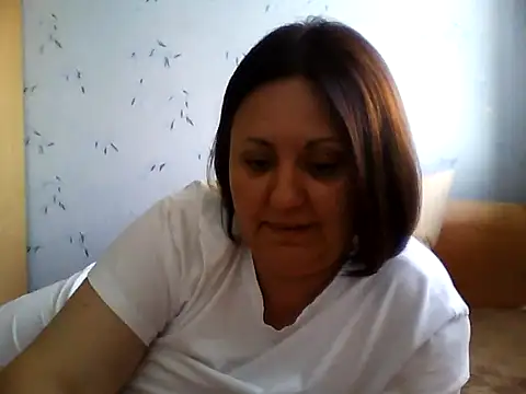 LockyCharm111 online show from July 2026 04:31:02 PM
