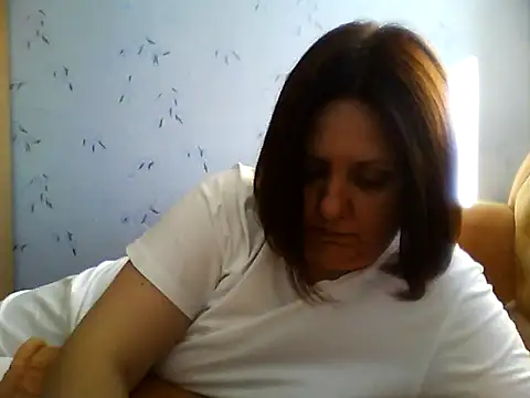 LockyCharm111 online show from July 2026 01:51:01 PM