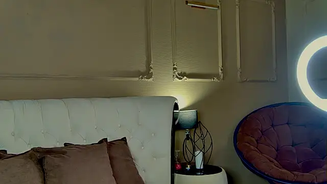 YourSweetArya online show from April 2026 03:17:02 PM