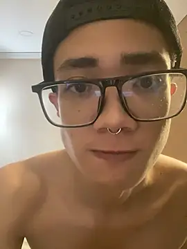 Snapshot of Santi_Princex chatting on May 2026 11:38:01 AM Santi Princex online show from May 2026 11:38:01 AM
