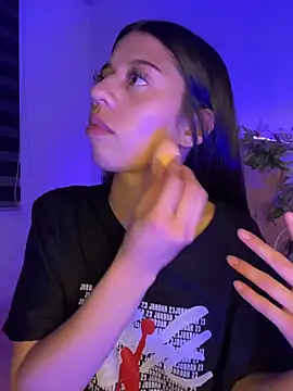 Deva 00 online show from April 2026 04:32:02 AM