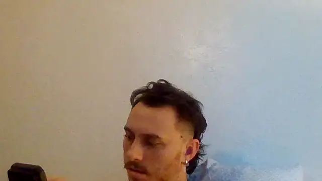 Tallhungandcloudy online show from March 2026 09:22:02 PM