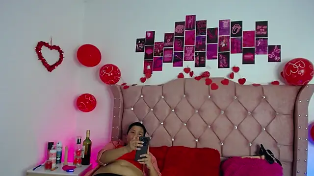 Snapshot of nat_evans8 chatting on February 2026 04:13:01 AM nat evans8 online show from February 2026 04:13:01 AM