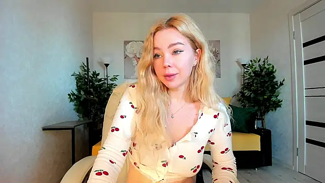 caty kiss online show from April 2026 03:12:01 AM