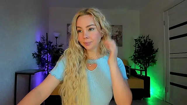 Snapshot of caty_kiss chatting on July 2026 04:19:01 AM caty kiss online show from July 2026 04:19:01 AM