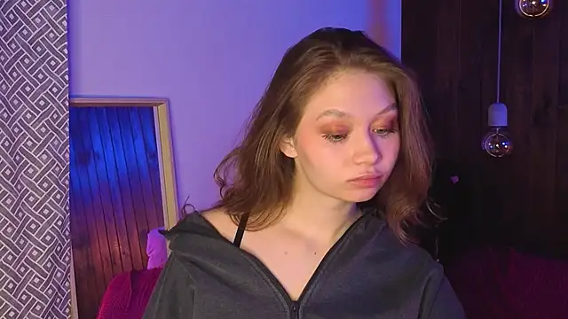 HolliBillig online show from March 2026 07:09:01 PM