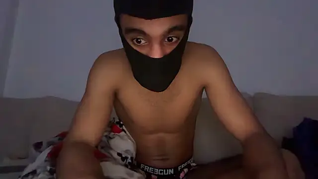 Snapshot of reubeu2pnm chatting on February 2026 03:35:01 AM reubeu2pnm online show from February 2026 03:35:01 AM