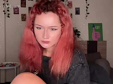 Snapshot of pixieyes00n chatting on February 2026 12:26:01 PM pixieyes00n online show from February 2026 12:26:01 PM