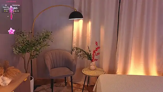 TomieFern  online show from February 2026 03:29:02 PM