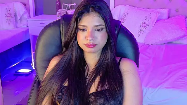 Hana Stone online show from February 2026 03:32:01 PM