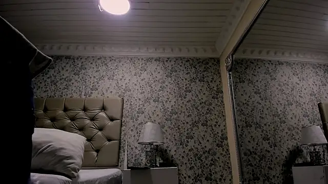 NoaahTylor online show from April 2026 03:29:02 AM