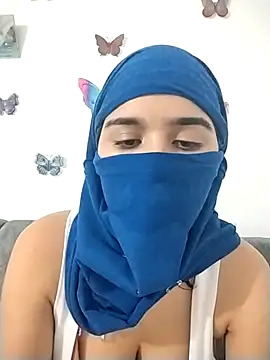 Snapshot of sarah_Dau chatting on February 2026 04:57:01 AM sarah Dau online show from February 2026 04:57:01 AM